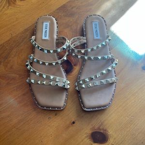 Steve Madden, Skylar Sandal, nude/studded slides, size 9.5